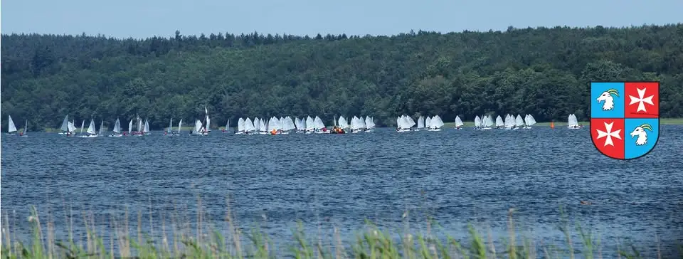 Żeglarskie podstawy nad Jeziorem w Kaliszu Pomorskim – relacja z zajęć