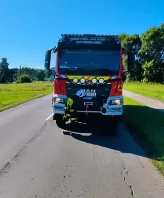 Poważny wypadek w zakładzie w Mirosławcu: amputacja stopy, interweniowało LPR