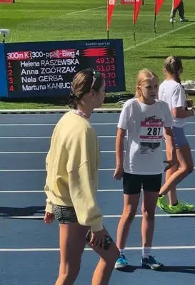 Uczniowie ze Szkoły Podstawowej nr 4 w Wałczu z sukcesem na Finałach Lekkoatletycznych Nadziei Olimpijskich w Chorzowie