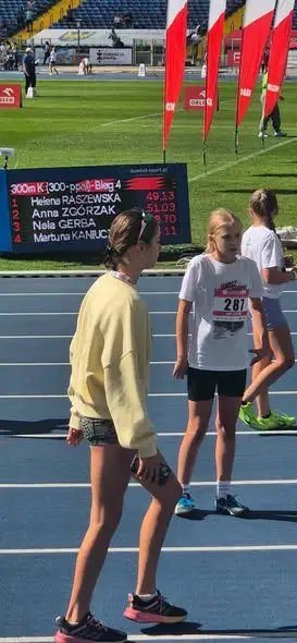 Uczniowie ze Szkoły Podstawowej nr 4 w Wałczu z sukcesem na Finałach Lekkoatletycznych Nadziei Olimpijskich w Chorzowie