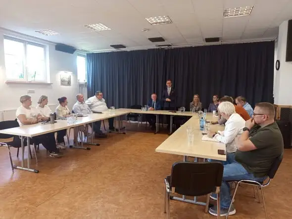 Tuczno: Starosta i Burmistrz rozmawiają o remoncie drogi Tuczno – Miłogoszcz