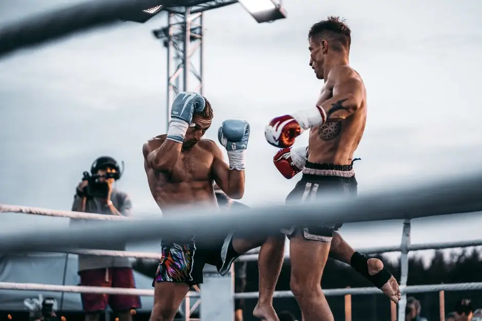 Policjant z Wałcza przywiózł dwa medale z Mistrzostw Polski Służb Mundurowych w Kickboxingu