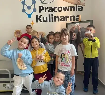 Uczniowie klasy 1c z Wałcza na warsztatach w „Metalowych Inspiracjach”